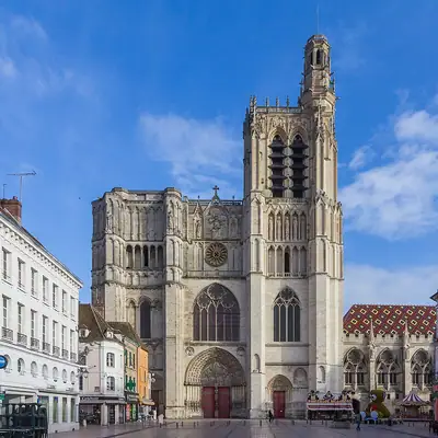 La cathédrale Saint-Étienne de Sens