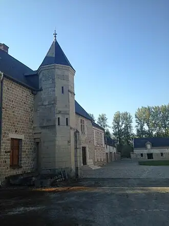 Het Château de Chalandry met zijn hoektorentje