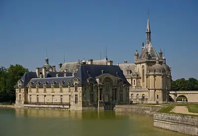 El castillo de Chantilly visto desde el sur