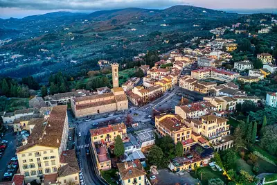 Ein Blick auf Fiesole oberhalb von Florenz