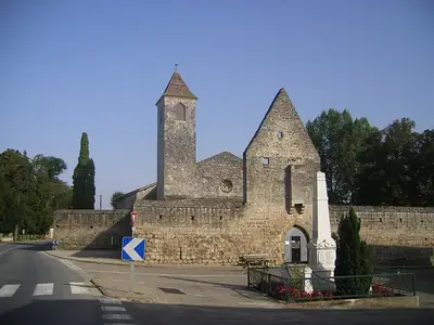 The fortified church of Saint-Cyr in Fargues-sur-Ourbise