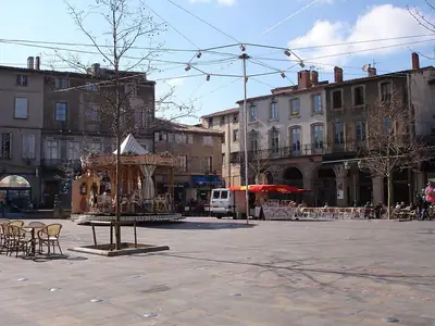 La plaza de la República de Limoux