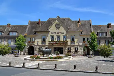 The town hall of Vimoutiers